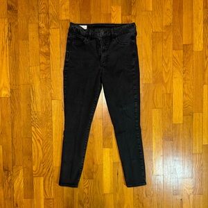 EUC Gap Universal Leggings Faded Black size 10